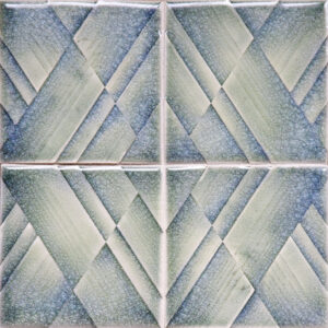 Alternative view of Bayou crackle glaze